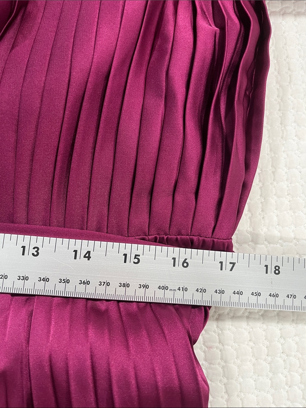 IEENA FOR MAC DUGGAL Pleated High Neck Long Sleeve Gown with Slit - Picture 9 of 13